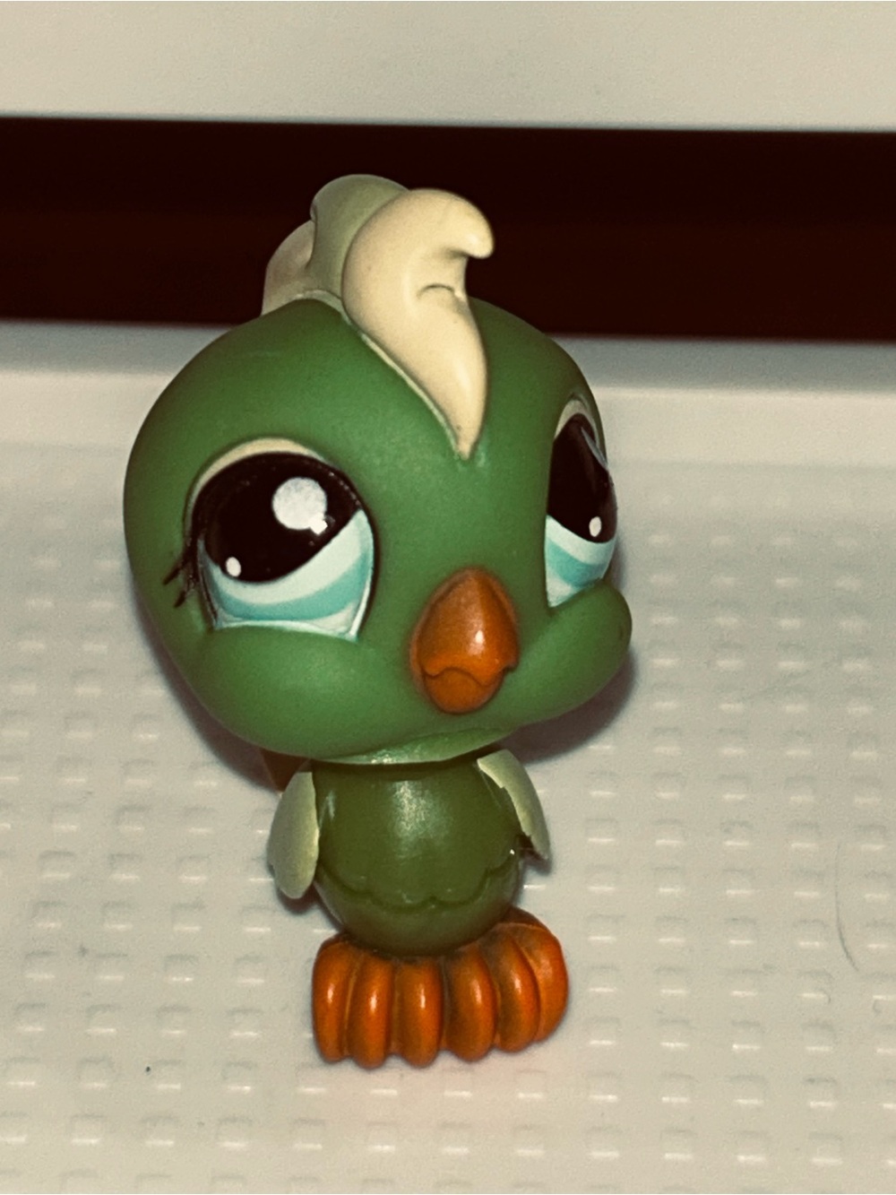 Littlest Pet Shop Green Cockatoo #1369 Bird  Parrot Authentic LPS HASBRO 2006